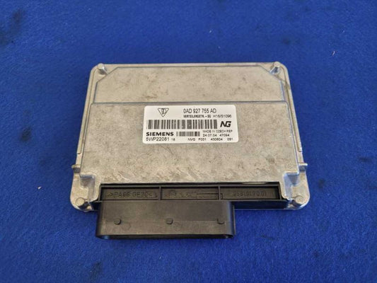 2004-2006 Porsche Cayenne Turbo 4.5L ECU Transfer Case Computer 2137 - The Parts Farm