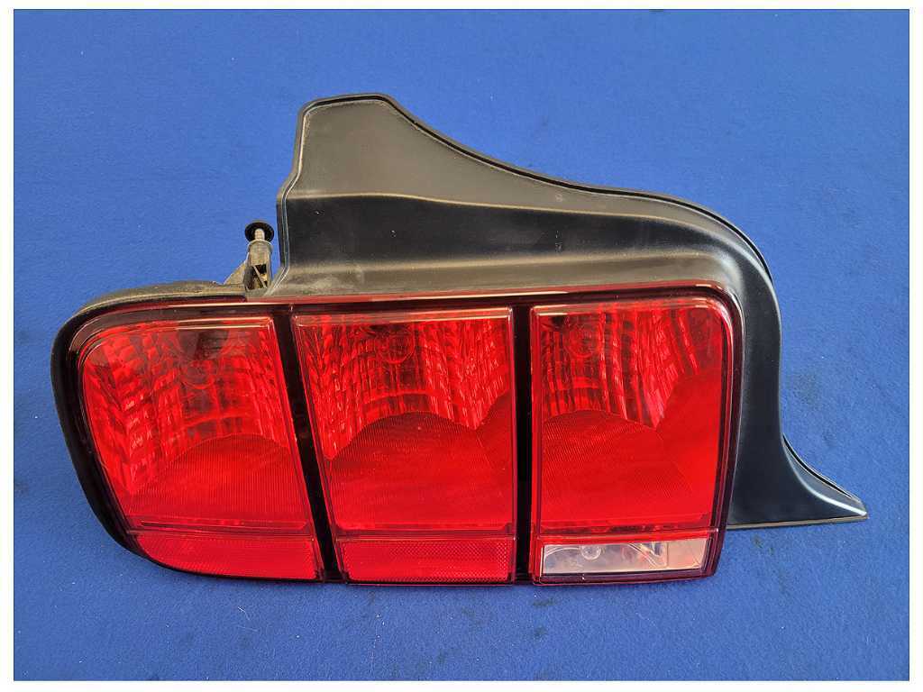 2005-2009 Ford Mustang GT GT500 Driver Rear Taillight Lamp Lens Brake 2541 - The Parts Farm