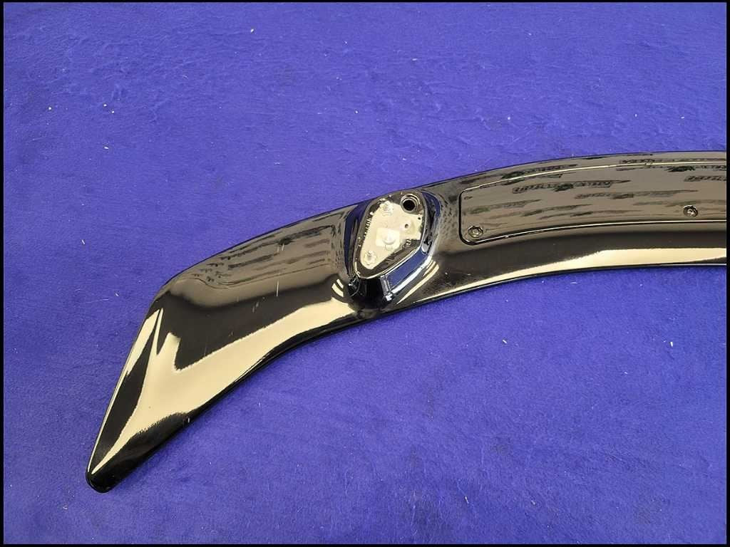 47643844