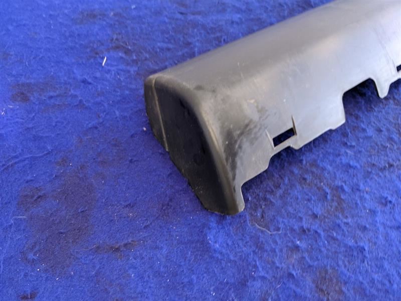 2005-2009 Ford Mustang GT Passenger Right RH Rocker Panel Moulding NEW TAKE OFF - The Parts Farm