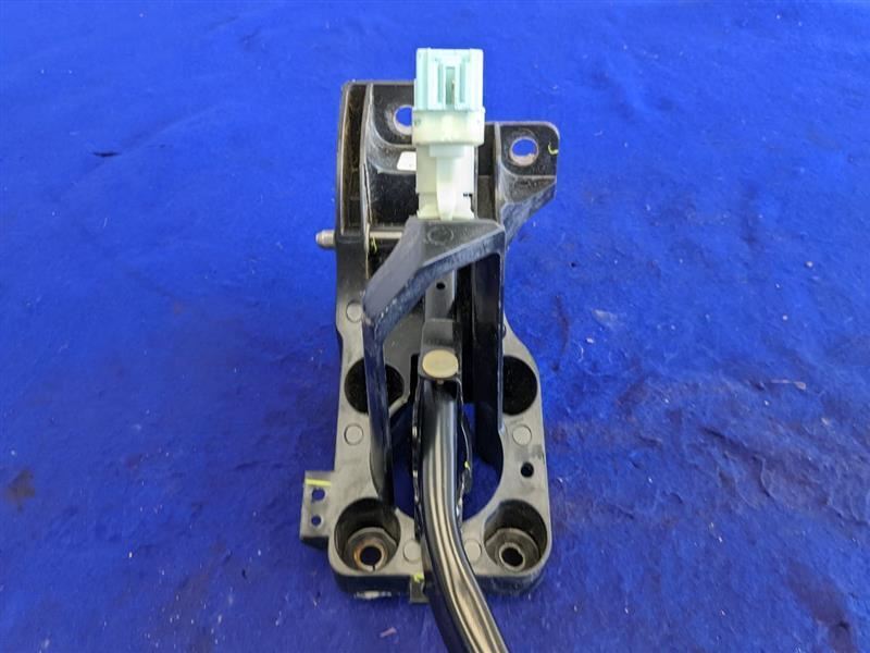 2020-2022 Ford Mustang Shelby GT500 Automatic Brake Pedal Cage Box Assembly - The Parts Farm