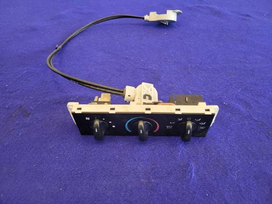 2003-2004 Ford Mustang Cobra SVT DOHC 4.6L HVAC Temperature Temp Control AC Cool - The Parts Farm