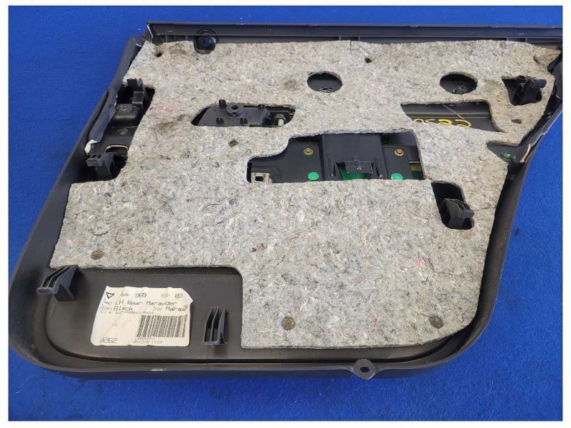 2003-2004 Mercury Marauder 4.6L 4v Passenger Rear Door Panel Card 2522 - The Parts Farm