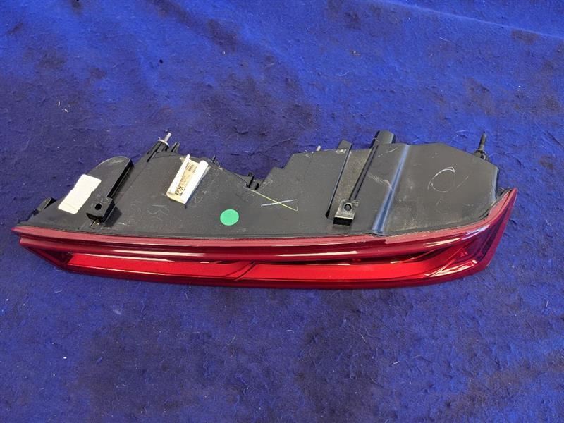 2016-2018 Chevrolet Camaro LS LT SS Passenger Taillight Lamp Lens New Take Off - The Parts Farm
