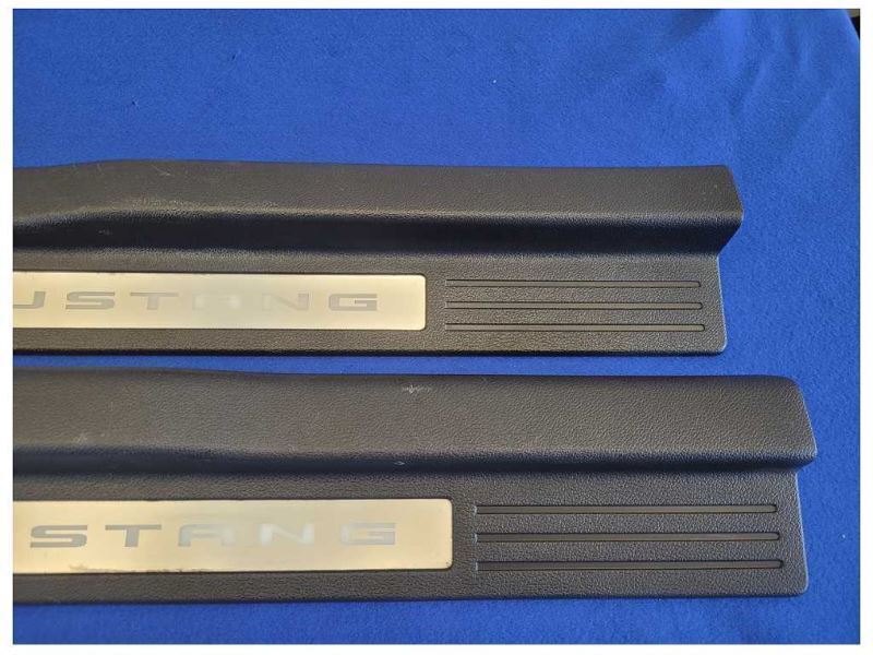 2011-2014 Ford Mustang GT Pair Door Sill Scuff Plates Lighted *Broke Tab* 2606 - The Parts Farm