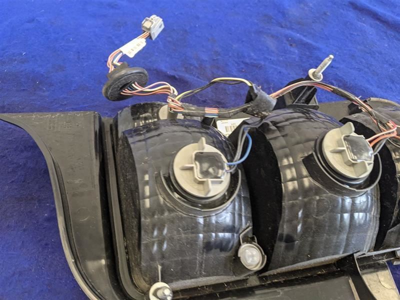 2005-2009 Ford Mustang GT GT500 Driver Left LH Taillight Lamp Brake Lens - The Parts Farm