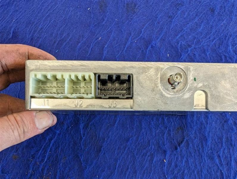 2015 Chevrolet Camaro SS Coupe Chassis ECM Onstar UE1 ID 23468851 Module 2379 - The Parts Farm