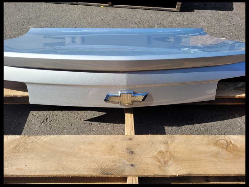 2010-2013 Chevrolet Camaro SS Trunk Hatch Tailgate Coupe Spoiler Wing Silver - The Parts Farm