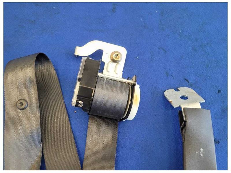 1999-2004 Ford Mustang GT Cobra Coupe Driver Left Rear Seat Belt Retractor 2573 - The Parts Farm