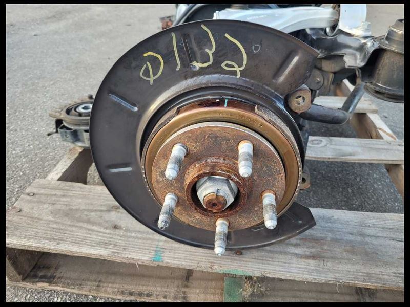 2014-2017 Chevrolet SS Sedan Rear Differential Carrier Automatic 3.27 Ratio GW6 - The Parts Farm