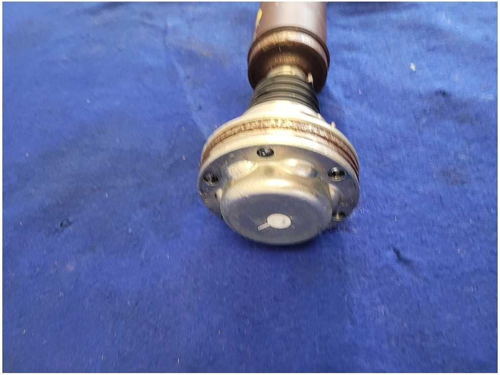 47643354