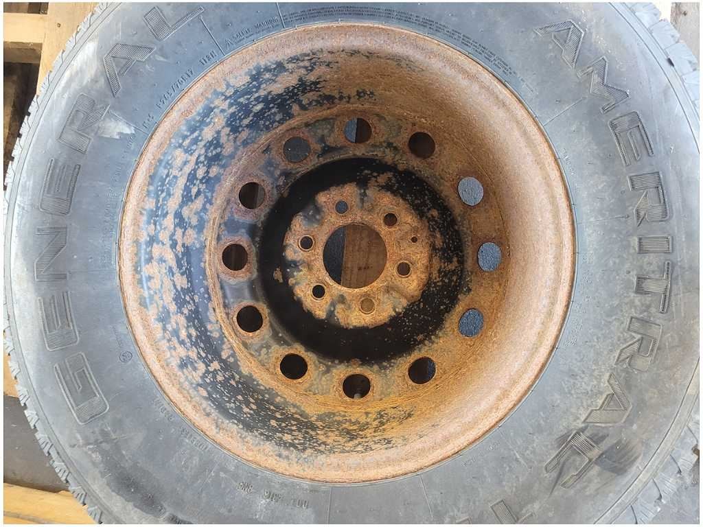 47643939