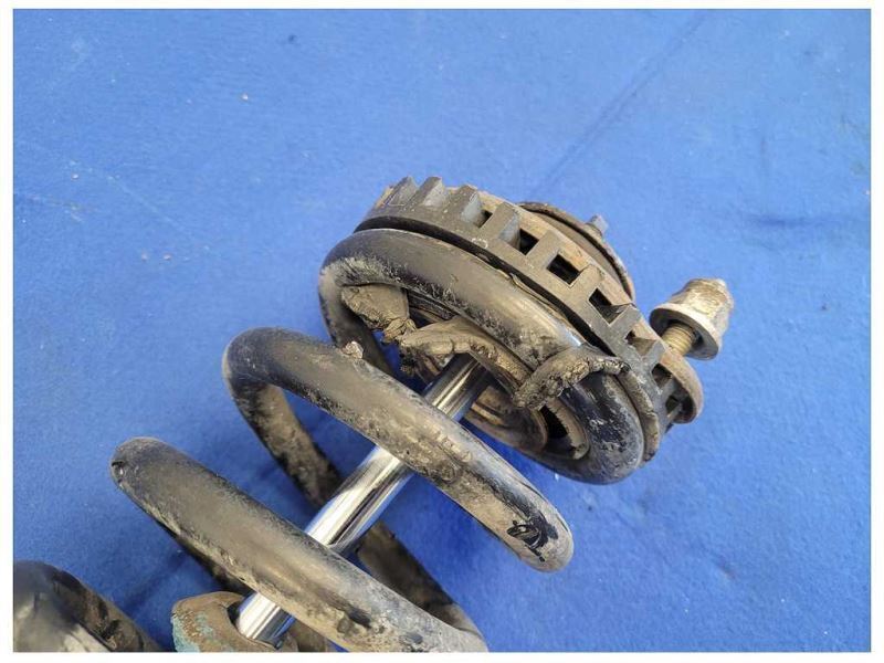 2003-2006 Chevrolet SSR Pickup Truck Front Strut Spring Suspension 2432 - The Parts Farm