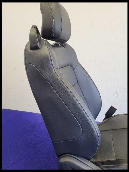 2015-2021 Ford Mustang GT S550 Passenger Front Seat Power Convertible Good Bag - The Parts Farm