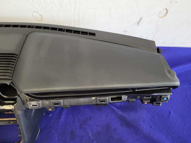 2015-2017 Ford mustang GT S550 Dash Panel Board No Gauge Pack Vent Bezel Trim - The Parts Farm
