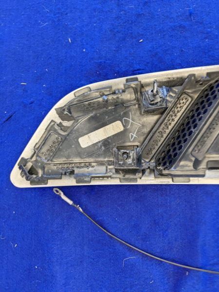 2015-2017 Ford Mustang GT S550 Driver Left Hood Scoop Vent Paint UX 2235 - The Parts Farm