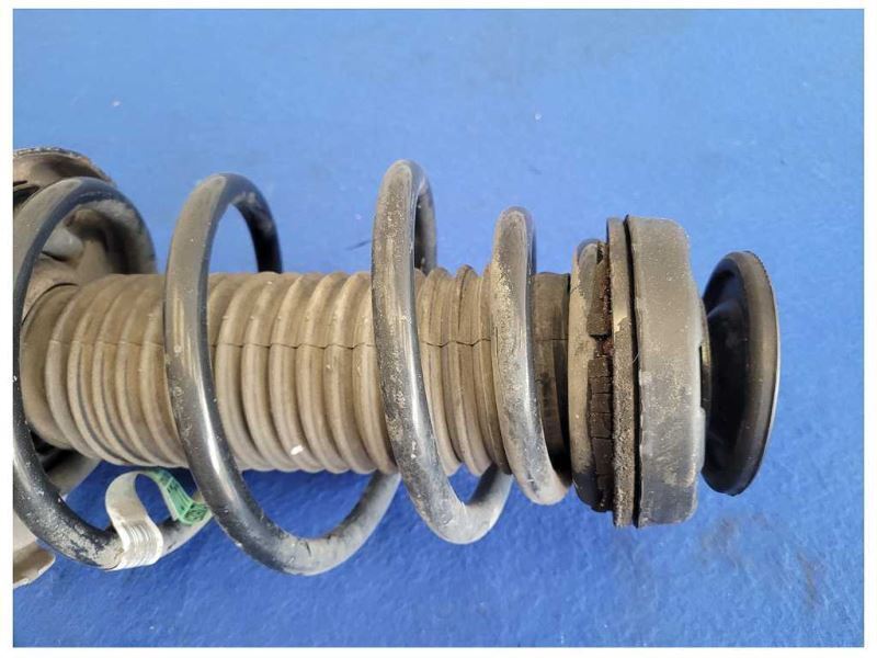 2010-2015 Chevrolet Camaro SS Passenger Front Strut Spring Suspension 2528 - The Parts Farm