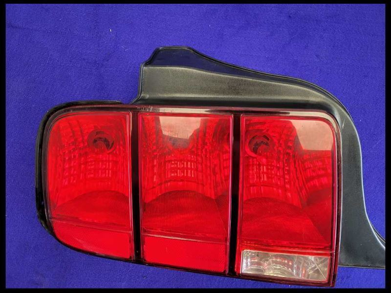 2005-2009 Ford Mustang GT GT500 Driver Left LH Tail Light Lamp Brake Lens - The Parts Farm