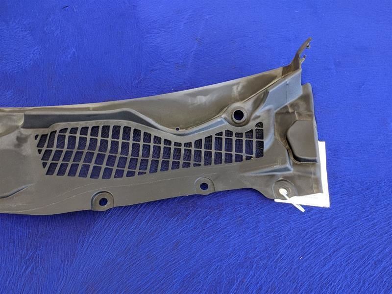2015-2017 Ford Mustang GT 5.0L Ecoboost Cowl Vent Panel OEM Factory - The Parts Farm