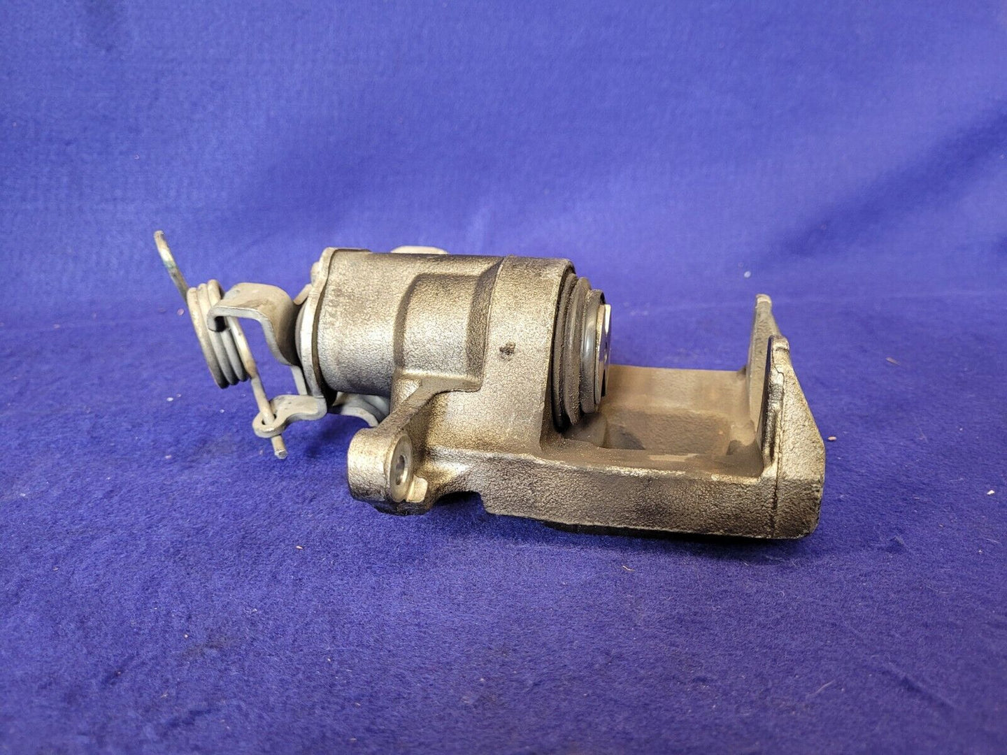 2018-2023 Ford Mustang GT S550 Driver Left LH Bare Rear Brake Caliper OEM - The Parts Farm