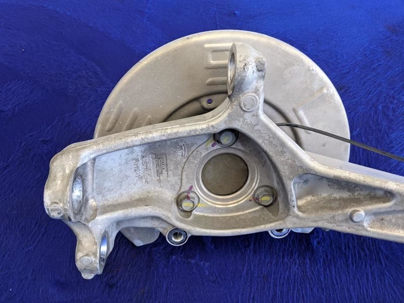 2017 2018 2019 2020 Tesla Model 3 Passenger Right RH Front Spindle Hub - The Parts Farm