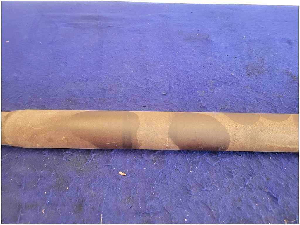 47643572