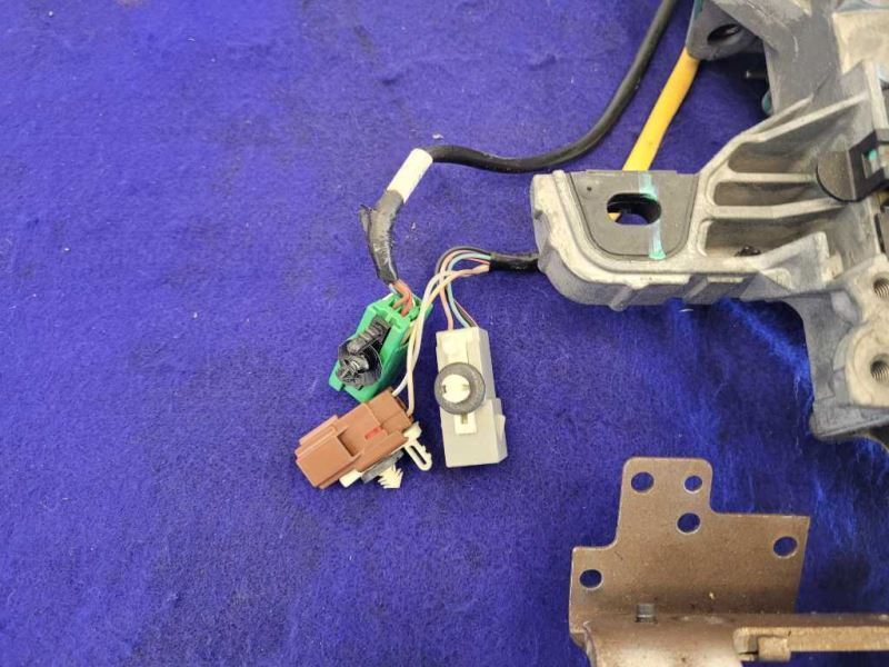 2003-2004 Ford Mustang Cobra SVT DOHC 4.6L Steering Column Clock Spring Tilt Key - The Parts Farm
