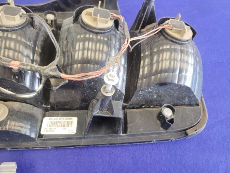 2005-2009 Ford Mustang GT GT500 Driver Left Taillight Rear Lamp Brake 2410 - The Parts Farm