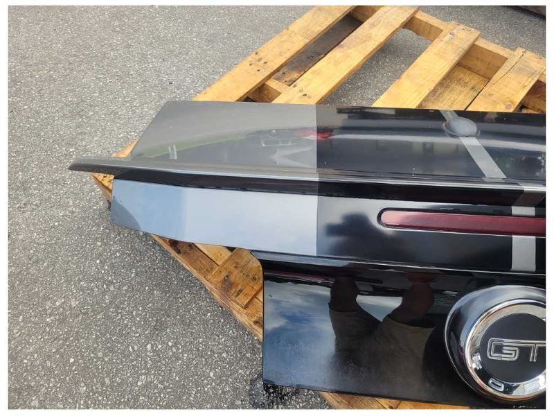 2013-2014 Ford Mustang GT Trunk Deck Lid Hatch Spoiler Convertible Paint UJ 2427 - The Parts Farm
