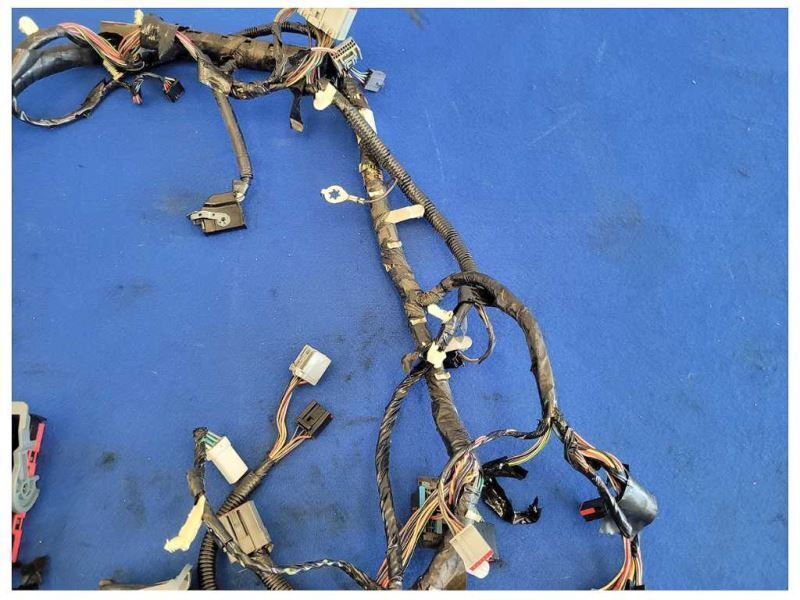 2005 Ford Mustang GT 4.6L A/T Coupe Dash Harness Plug Wire Dashboard 2585 - The Parts Farm