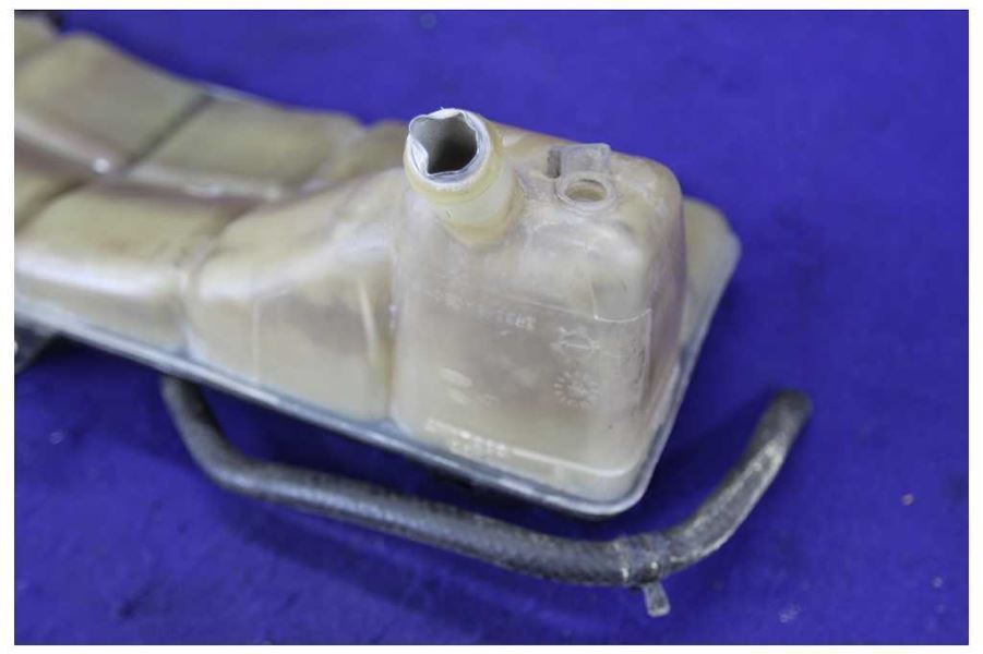 2003-2004 Ford Mustang Cobra SVT Terminator Coolant Reservoir Tank Bottle Fluid - The Parts Farm