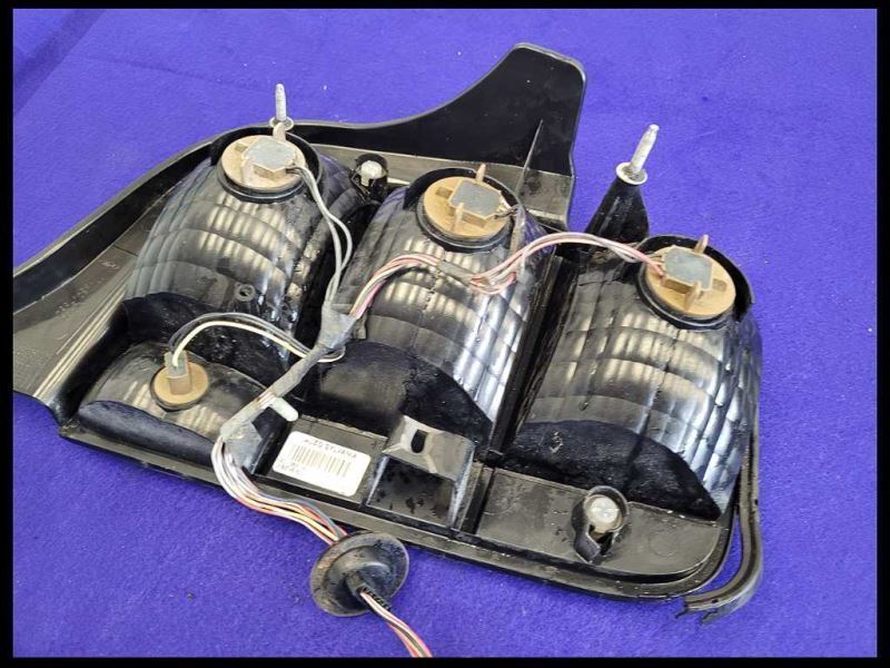 2005-2009 Ford Mustang GT GT500 Driver Left LH Tail Light Lamp Brake Lens - The Parts Farm