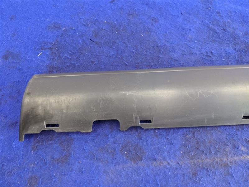 2005-2009 Ford Mustang GT Passenger Right RH Rocker Panel Moulding NEW TAKE OFF - The Parts Farm