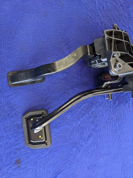 2018 2019 2020 Tesla 3 Brake Clutch Pedal OEM Factory Bracket Cover - The Parts Farm