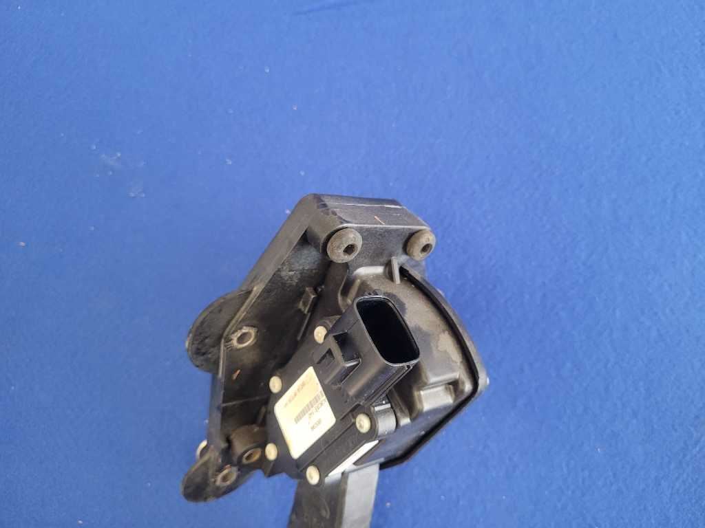 2005-2009 Ford Mustang GT 4.6L Fuel Gas Pedal Throttle Drive By Wire 2645 - The Parts Farm