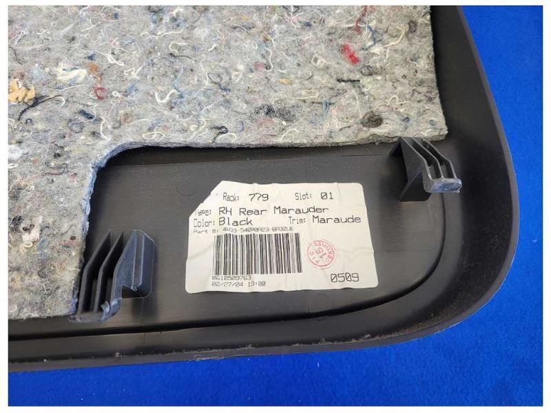 2003-2004 Mercury Marauder 4.6L 4v Passenger Rear Door Panel Card 2534 - The Parts Farm