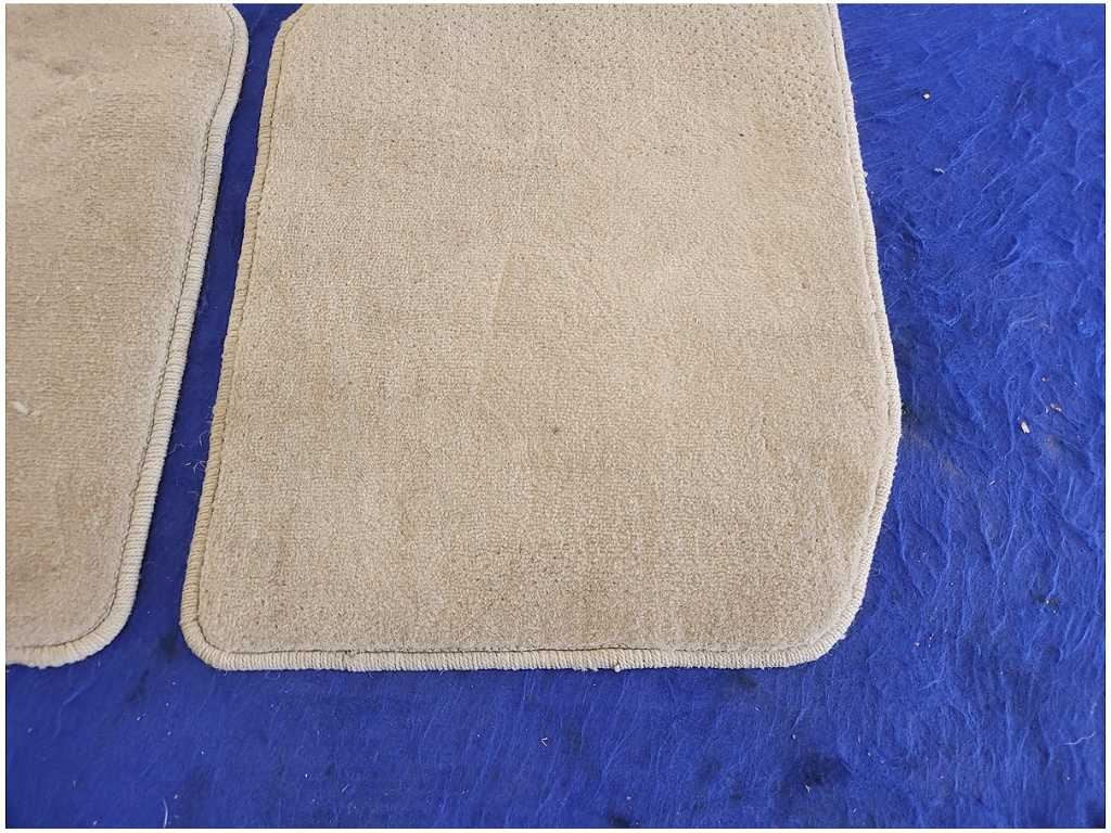 47643428