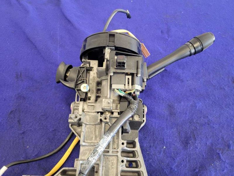 2003-2004 Ford Mustang Cobra SVT DOHC 4.6L Steering Column Clock Spring Tilt Key - The Parts Farm