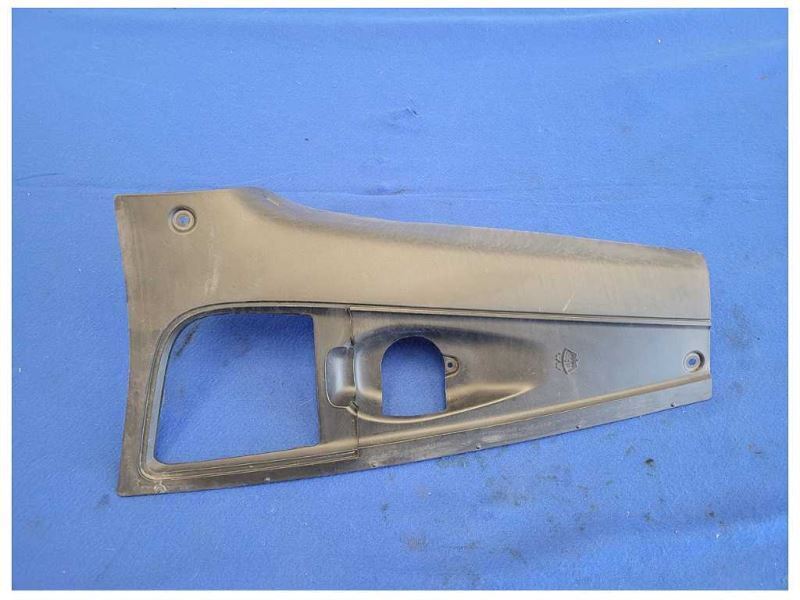 2004-2006 Porsche Cayenne Turbo 4.5L Passenger Engine Cover Panel 2137 - The Parts Farm