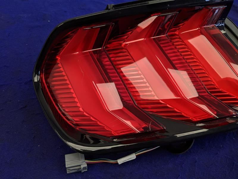 2018-2023 Ford Mustang GT S550 Driver Left Taillight Lamp Brake Lens Front - The Parts Farm