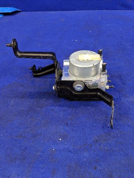 2015-2020 Ford Mustang GT 5.0L S550 Anti Lock Brake ABS Module Modulator - The Parts Farm