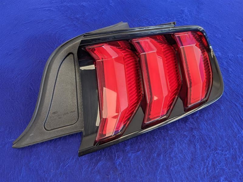 2018.2021 Ford Mustang GT S550 Passenger Right RH Tail Light Lamp Brake - The Parts Farm