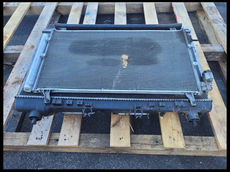 2014-2017 Jeep Grand Cherokee Srt8 6.4L Radiator Fan Motor Cooling - The Parts Farm