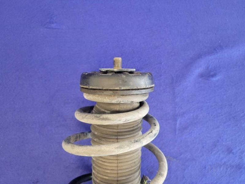 2010-2011 Chevrolet Camaro SS Driver Left Front Strut Spring Suspension 2355 - The Parts Farm