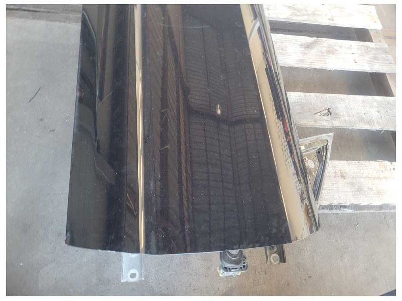 2005-2009 Ford Mustang GT Passenger RH Front Coupe Door Shell Paint UA 2583 - The Parts Farm
