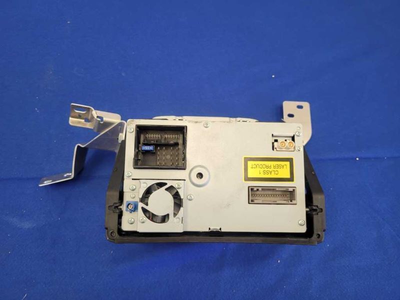 2014 Audi R8 V10 Coupe Radio Receiver Audio Control Head Unit 2136 - The Parts Farm