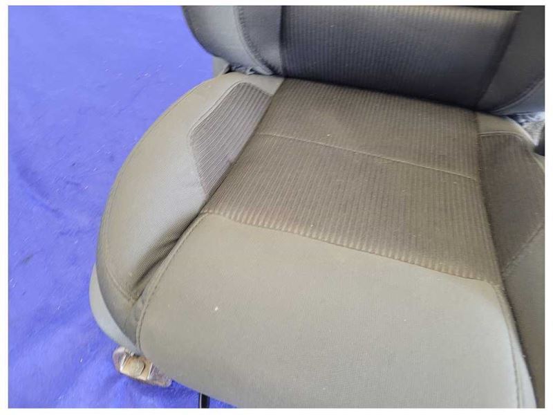 2013-2014 Ford Mustang GT Passenger Right RH Front Seat Cloth Coupe 2396 - The Parts Farm