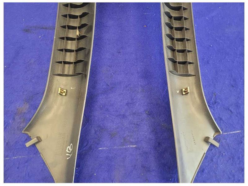 2003-2006 Chevrolet SSR Pickup Truck Pair A Pillar Trim Cover Panel Front 2426 - The Parts Farm