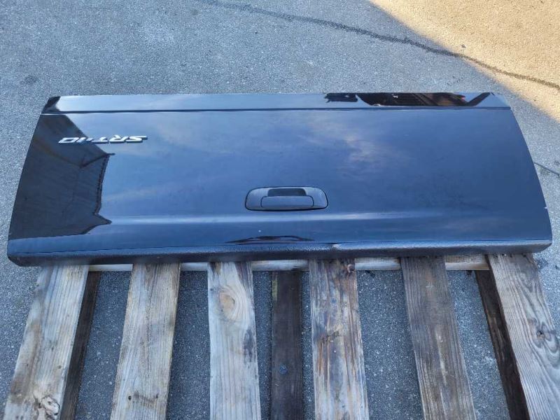 2003-2006 Dodge Ram Viper SRT-10 8.3L Tailgate Hatch Lift Emblem Paint Black - The Parts Farm
