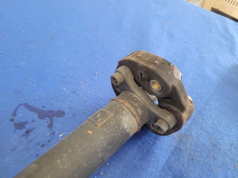 2010-2015 Chevrolet Camaro SS 6.2L Driveshaft Automatic Transmission A/T 2429 - The Parts Farm